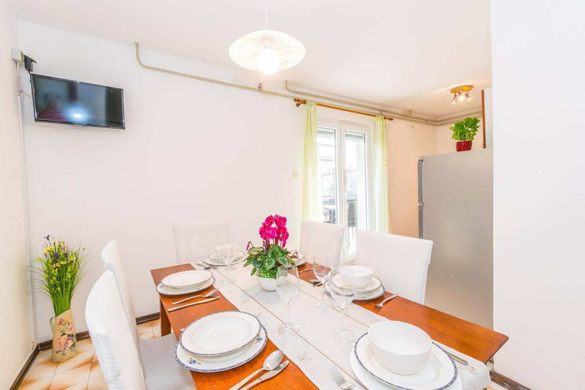 Family House With 2 Apartments - Irma Medulin Exterior foto